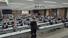 全社総会にて社員全員の集合写真